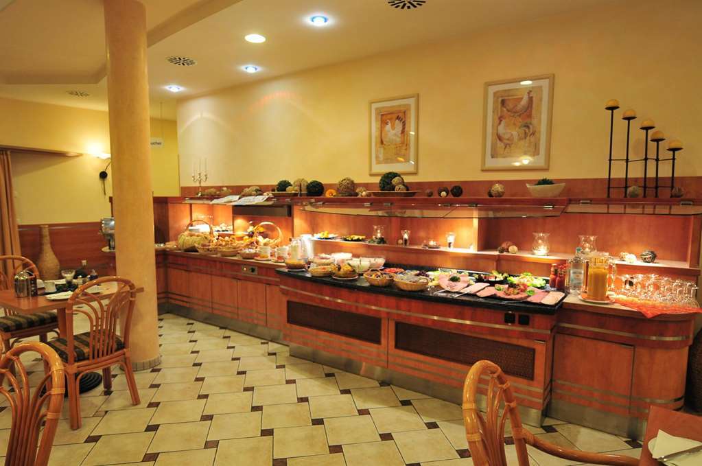 Akzent Hotel Stadt Schluechtern ***S Nhà hàng bức ảnh